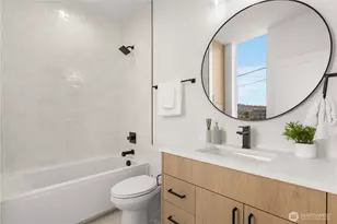 953 N 35th St, Seattle, WA 98103 - Photo 23