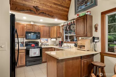 17918 Corbin Rd SE, Yelm, WA 98597 - Photo 7