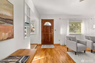 8402 Leona Way SW, Lakewood, WA 98499 - Photo 3