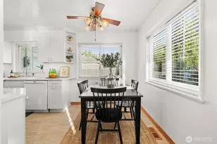 8402 Leona Way SW, Lakewood, WA 98499 - Photo 7