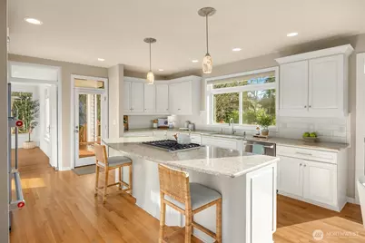 1245 High School Road NE, Bainbridge Island, WA 98110 - Photo 13