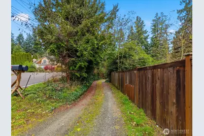 18916 5th Avenue NE, Shoreline, WA 98155 - Photo 5