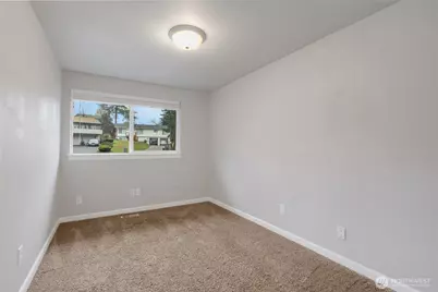 30331 9th Avenue S, Federal Way, WA 98003 - Photo 15