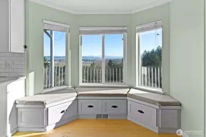 5805 51st Avenue Ct E, Tacoma, WA 98443 - Photo 19