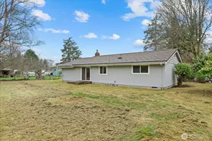 967 Edgecliff Dr, Langley, WA 98260 - Photo 13