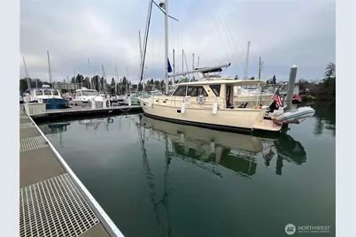 141 Parfitt Way SW #A-35, Bainbridge Island, WA 98110 - Photo 9