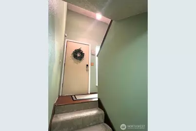 7825 Husky Way SE, Olympia, WA 98503 - Photo 5