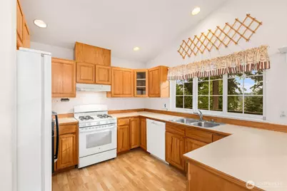 14638 Gibralter Road, Anacortes, WA 98221 - Photo 9