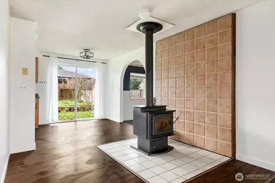 1146 Ridgeway Drive, Oak Harbor, WA 98277 - Photo 7