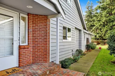 6812 Golf View Drive #A, Lynden, WA 98264 - Photo 3