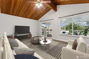 10219 Barnes Ln S, Tacoma, WA 98444 - Photo 7