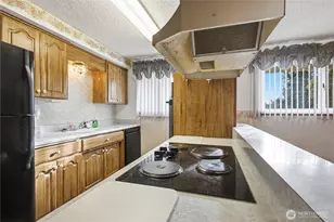 5118 NE 3rd St, Renton, WA 98059 - Photo 15