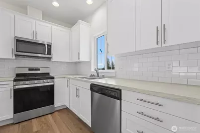 19015 E State Route 3 #B, Allyn, WA 98524 - Photo 5