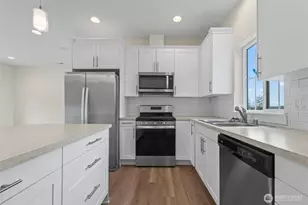 19017 E Sr 3, Allyn, WA 98524 - Photo 5