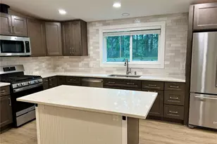 21901 SE 288th St, Black Diamond, WA 98010 - Photo 9