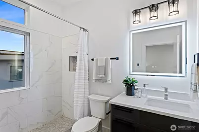 12215 Des Moines Memorial Drive S #B, Burien, WA 98168 - Photo 21