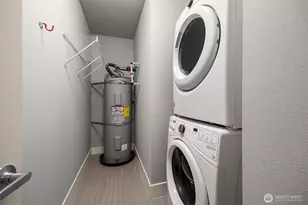 50 Pine St, Edmonds, WA 98020 - Photo 25