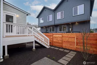 2846 22nd Avenue W, Seattle, WA 98199 - Photo 23