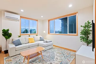 2844 B 22nd Avenue W, Seattle, WA 98199 - Photo 5