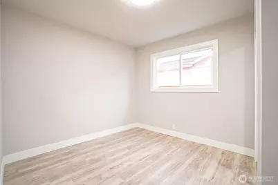 320 E Orange, Burlington, WA 98233 - Photo 11