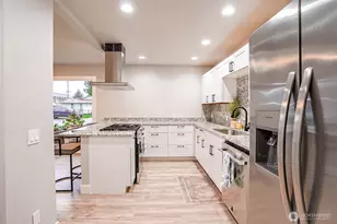 320 E Orange, Burlington, WA 98233 - Photo 5