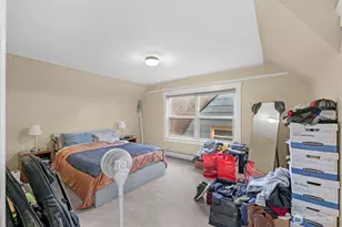 708 Warren Ave N, Seattle, WA 98109 - Photo 25