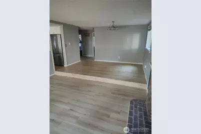 110 SW 116th Street #A11, Seattle, WA 98146 - Photo 11