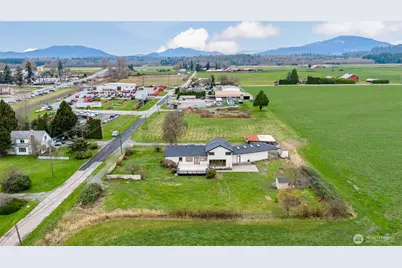 9685 Green Road, Burlington, WA 98233 - Photo 3