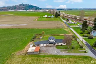 9685 Green Rd, Burlington, WA 98233 - Photo 5