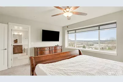 20403 93rd Place S #902, Kent, WA 98031 - Photo 23