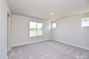 9733 Hay St SE, Yelm, WA 98597 - Photo 9