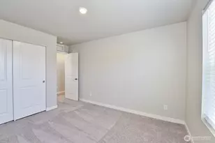 9733 Hay St SE, Yelm, WA 98597 - Photo 11