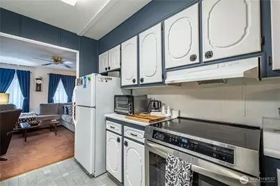 225 NE Ernst #51, Oak Harbor, WA 98277 - Photo 9