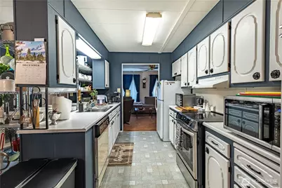 225 NE Ernst #51, Oak Harbor, WA 98277 - Photo 11