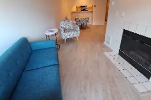 530 Melrose Ave E, Seattle, WA 98102 - Photo 9