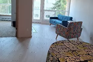 530 Melrose Ave E, Seattle, WA 98102 - Photo 11