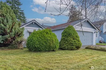 10710 Van Norhop Street SE, Yelm, WA 98597 - Photo 3