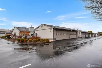 1310 Castlerock Avenue #30, Wenatchee, WA 98801 - Photo 31