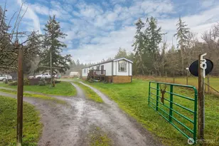 501 McCarver Rd, Port Angeles, WA 98362 - Photo 33