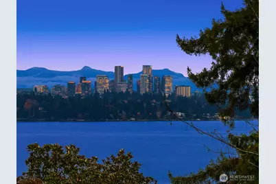 3814 E John Street, Seattle, WA 98112 - Photo 25