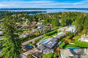 9600 NE 28th St, Clyde Hill, WA 98004 - Photo 39