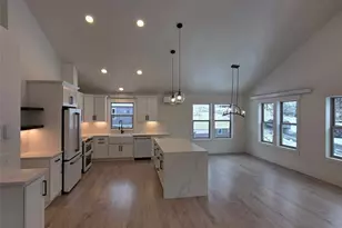 206 W Montana Ave, Roslyn, WA 98941 - Photo 9