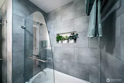 4929 Black Lake Boulevard SW, Olympia, WA 98502 - Photo 19