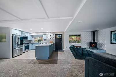 4929 Black Lake Boulevard SW, Olympia, WA 98502 - Photo 11