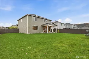 200 Fielding St NE, Orting, WA 98360 - Photo 33