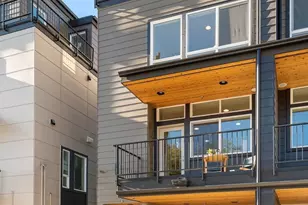 9221 Densmore Ave N, Seattle, WA 98103 - Photo 3