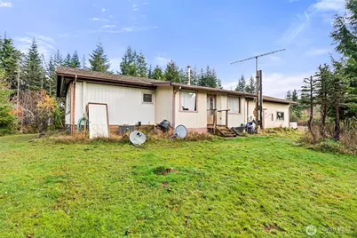 2700 Mallis Landing Road, Raymond, WA 98577 - Photo 23
