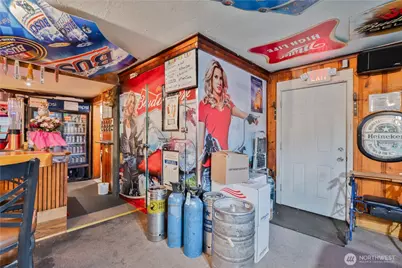 1107 N Pacific Avenue, Kelso, WA 98626 - Photo 11