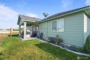 3304 W Crabapple Ct, Moses Lake, WA 98837 - Photo 3