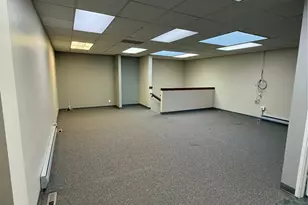 111 Harrison St W, Seattle, WA 98119 - Photo 15